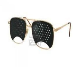 Kacamata - Eye Glasses Untuk Koreksi Visi dan Estetika 